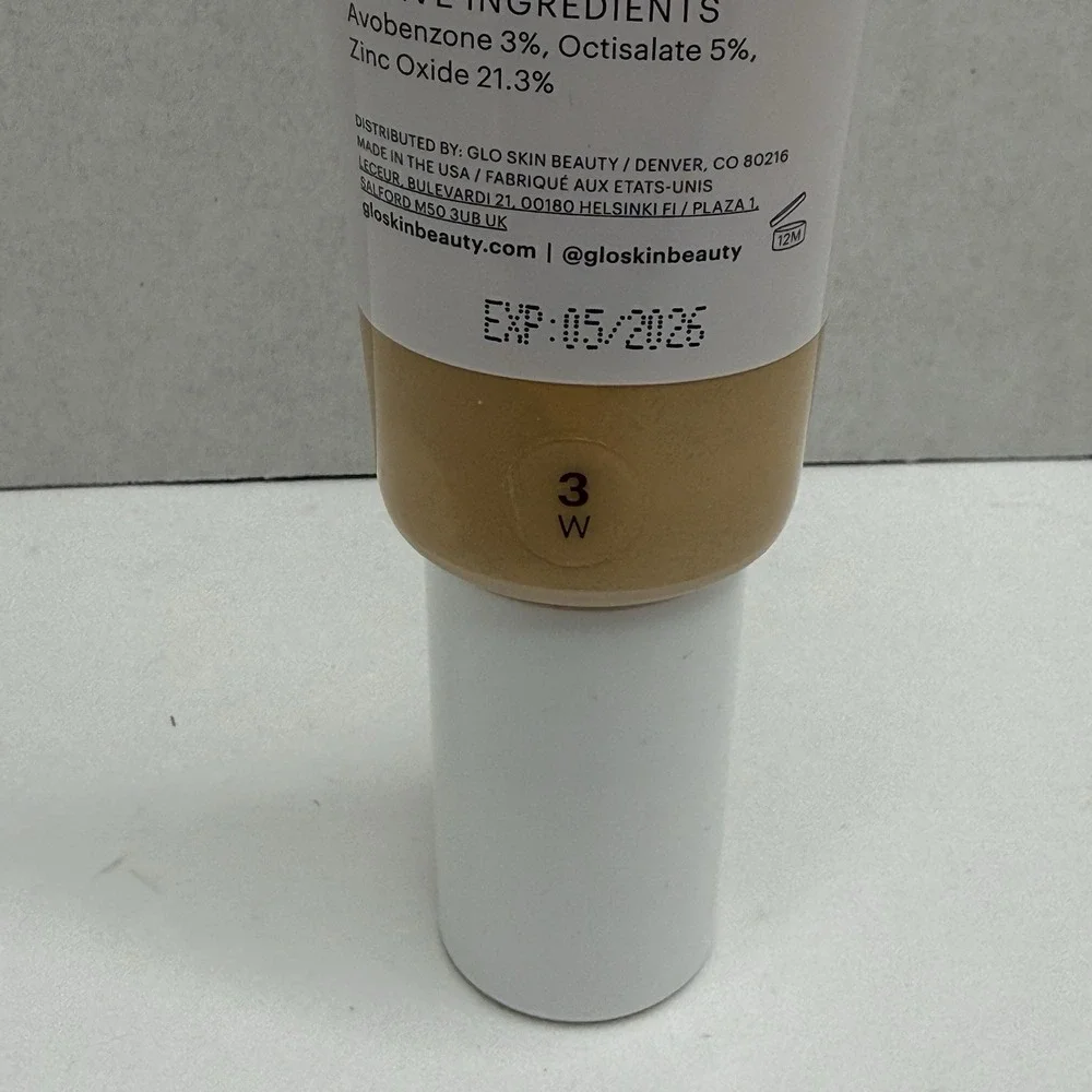 Glo Skin Beauty C-Shield Moisture Tint SPF 30 3W Exp 05/2026 New 1.7oz